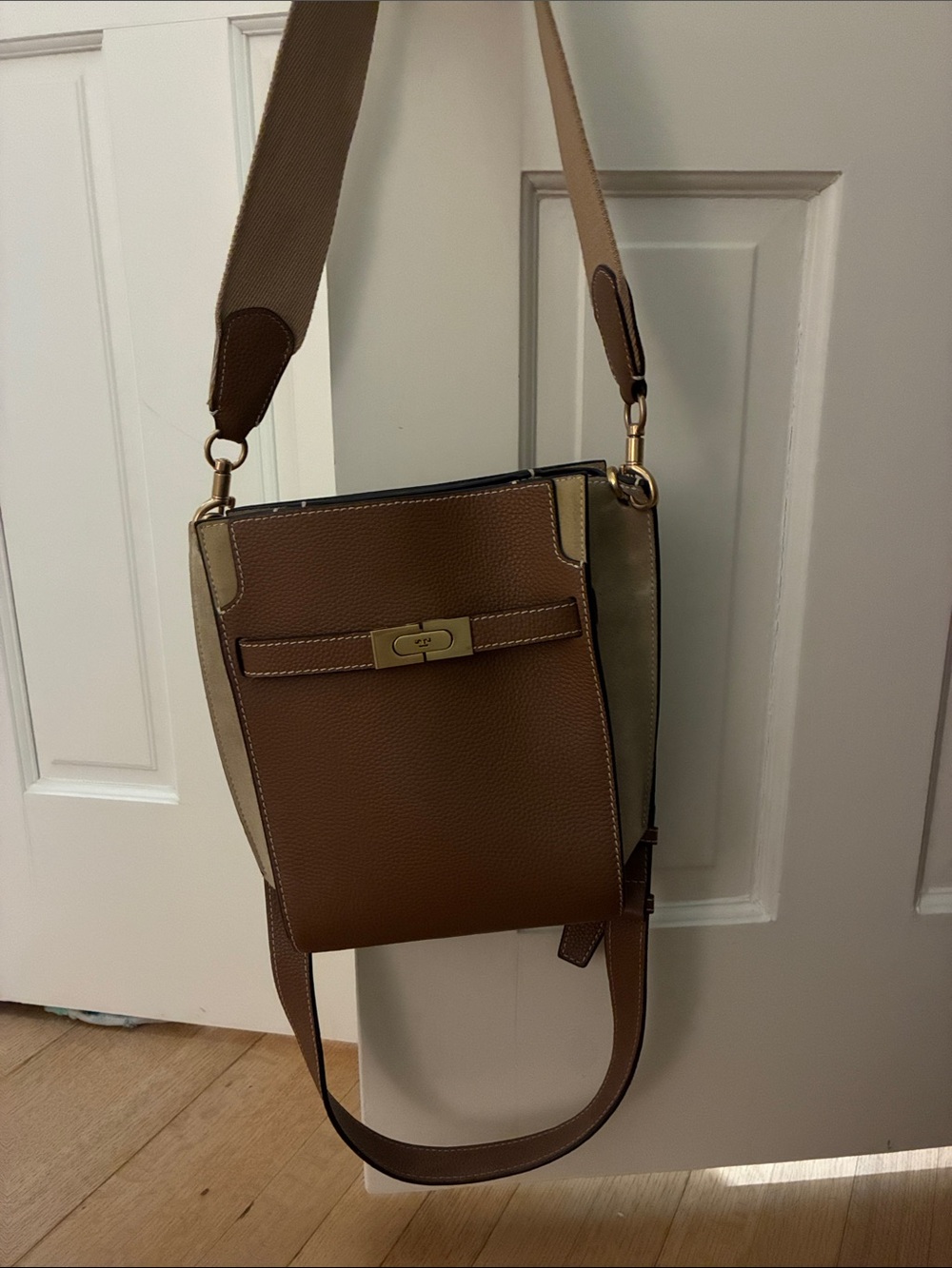 Tory Burch  Brown Leather Crossbody Bag